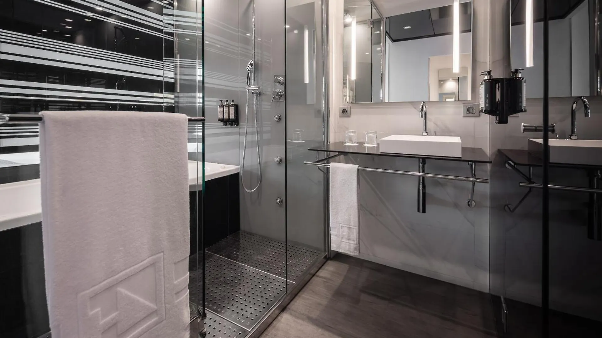 Eurostars Palace Cordoba 5*,  Spain